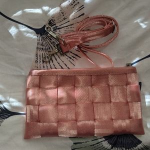 Harvey Light Pink Hippack